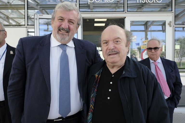 Michele Emiliano e Lino Banfi