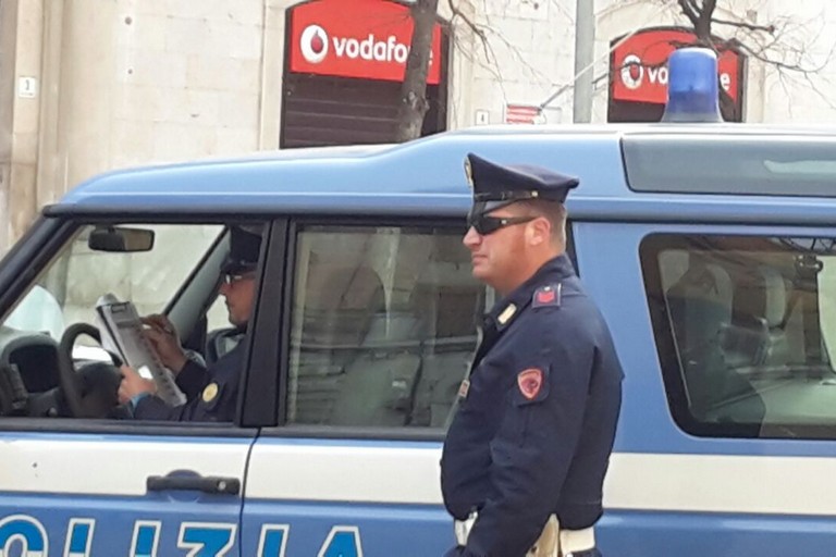 66enne guidava senza patente in un'altra provincia: arrestato