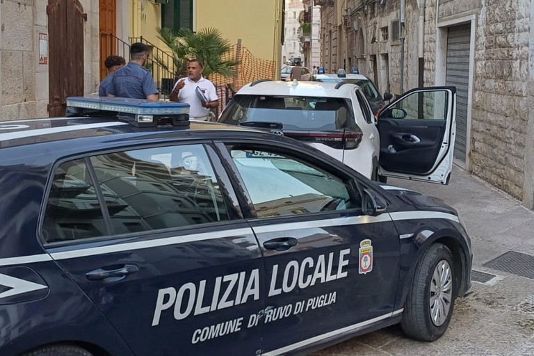 La Toyota Yaris Cross fermata dalla Polizia Locale
