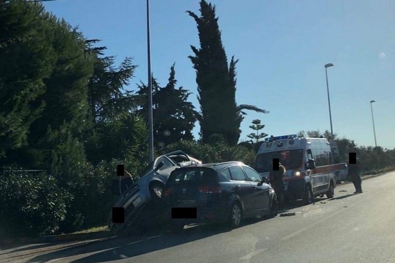 Incidente sulla Corato-Bisceglie, tre persone coinvolte