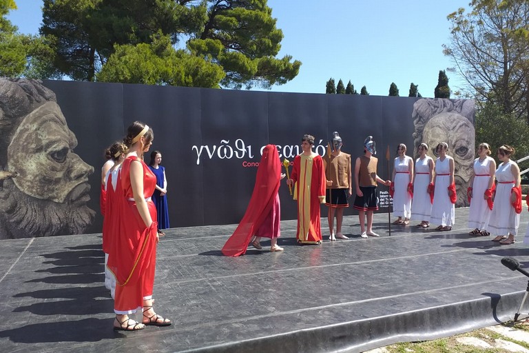Studenti del liceo Oriani di Corato interpretano Medea