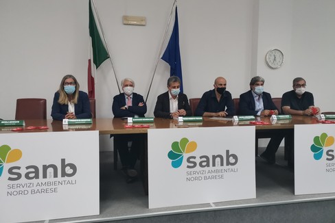 Presentata la Sanb, un'unica società di igiene urbana per cinque Comuni