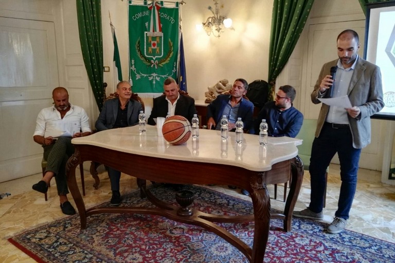 Presentazione As Basket Corato