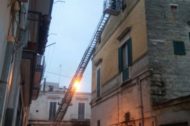 Vigili del Fuoco - Intervento in via Capra