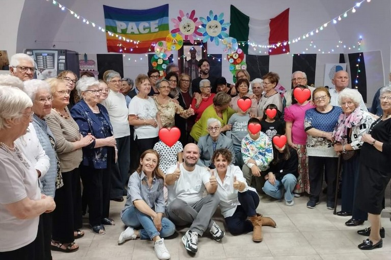 I centri anziani di Corato celebrano la Festa dei nonni