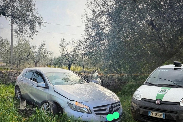Incidente sulla Provinciale 30: famiglia con due bambini salva grazie all' intervento delle Guardie Campesti Corato