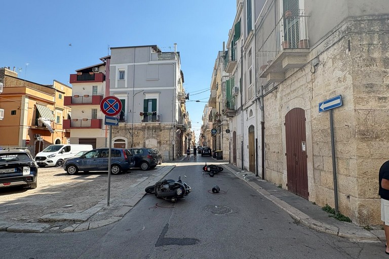 Incidente tra moto