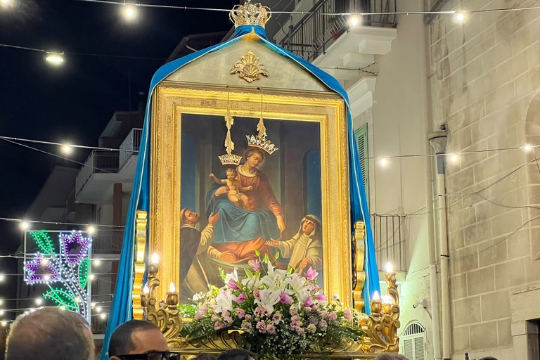 Corato in processione per la Madonna del Santissimo Rosario - FOTO
